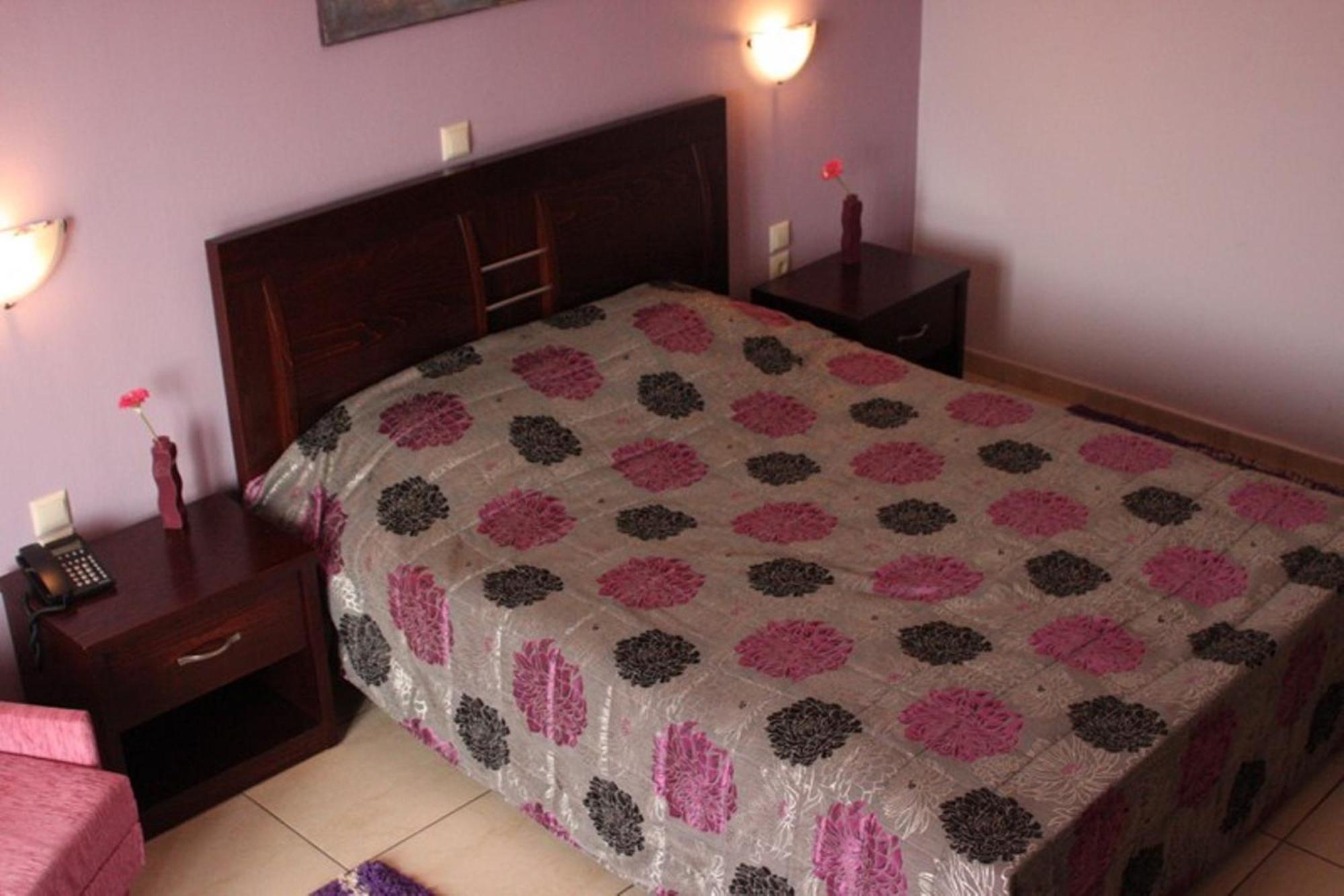 Lozitsi Hotel เวเรีย ภายนอก รูปภาพ