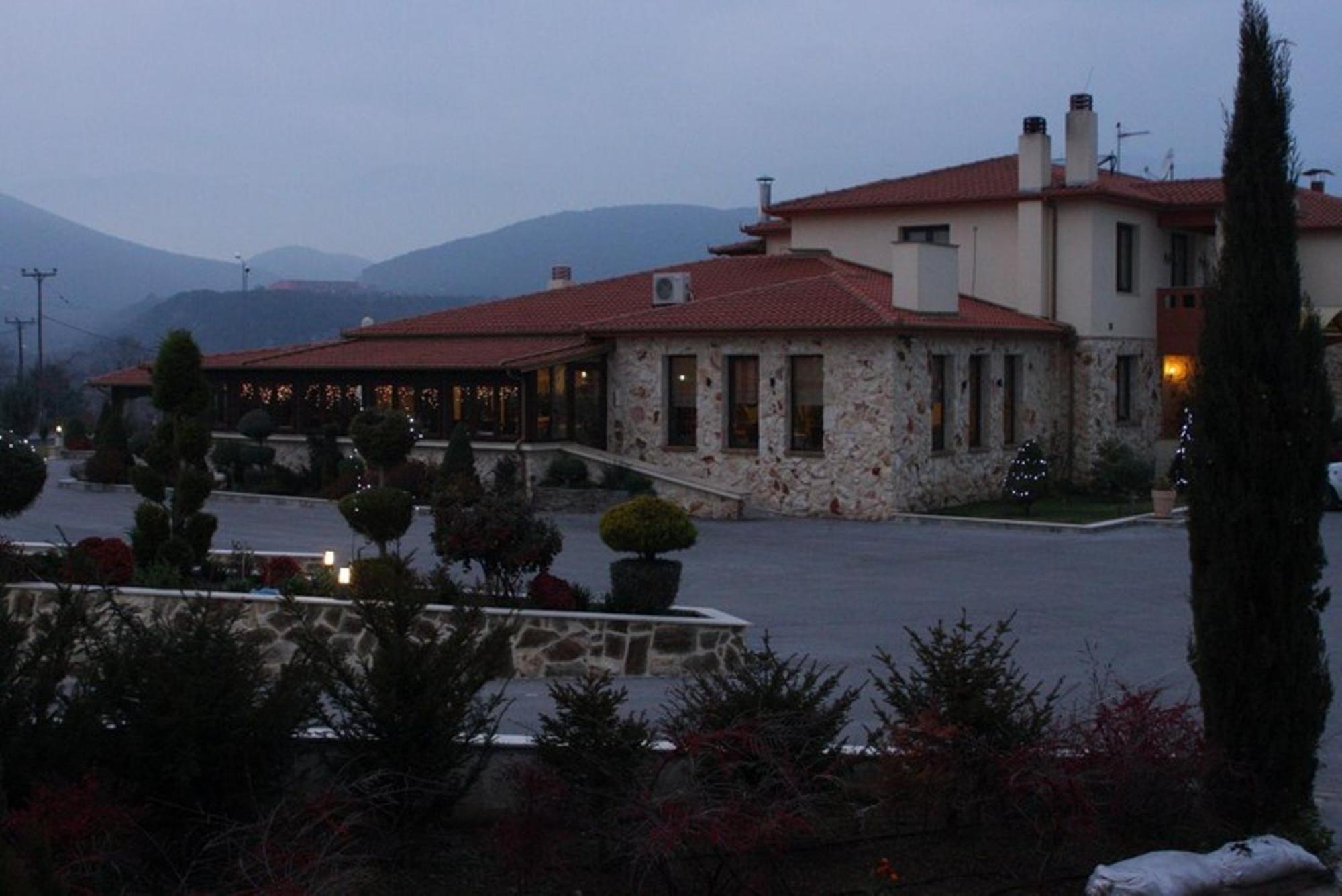 Lozitsi Hotel เวเรีย ภายนอก รูปภาพ
